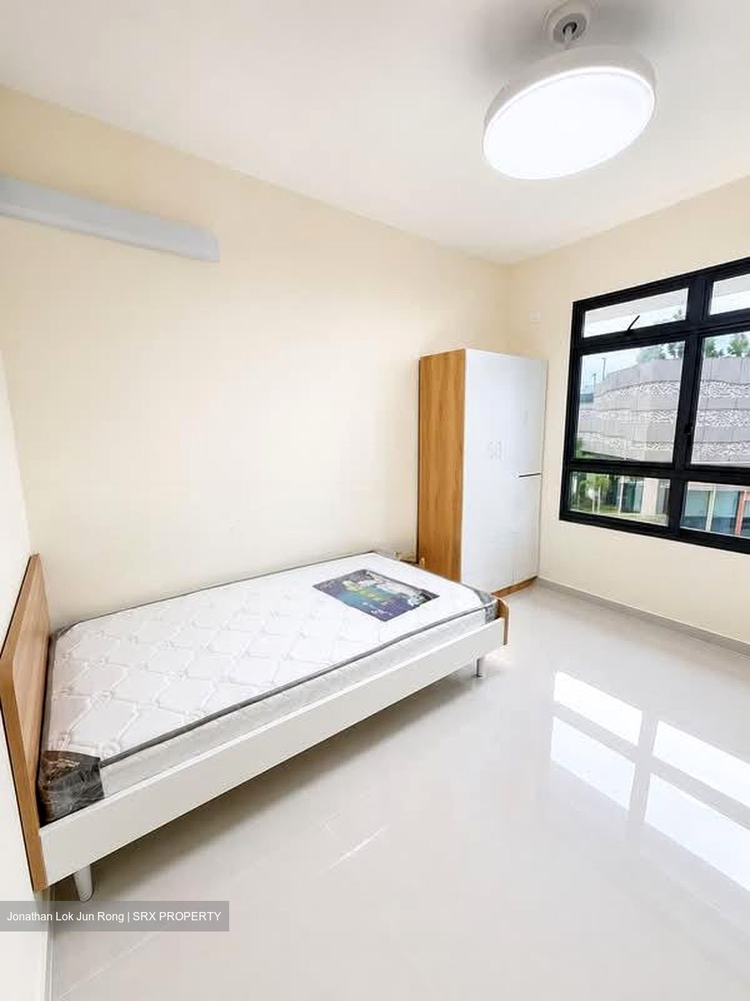 Blk 302B Parc Point (Tengah), HDB 4 Rooms #562187651